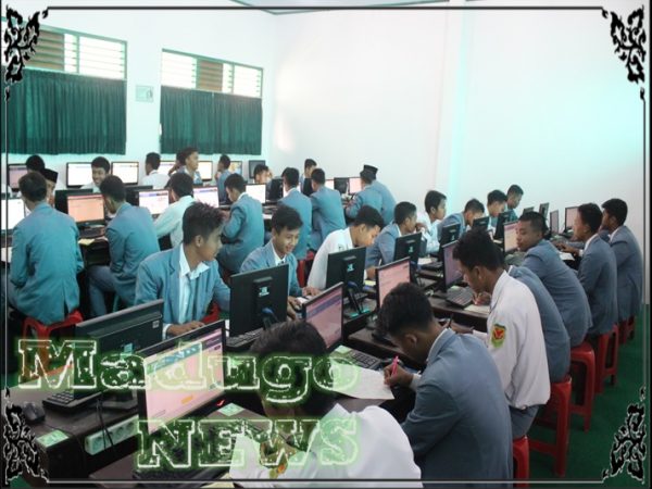 SMK Ma’arif 2 Gombong Gelar PTS Berbasis Komputer