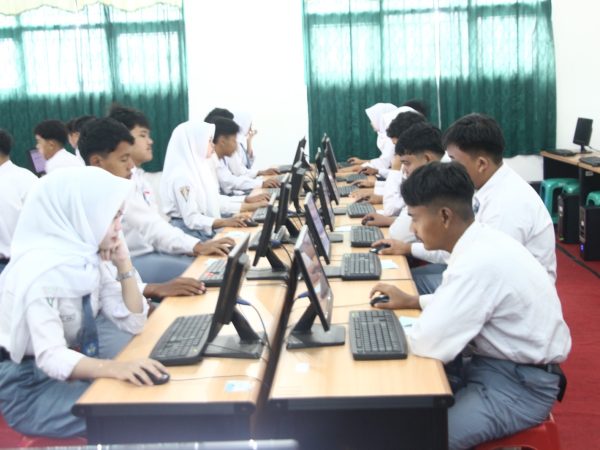 Ukur Kesiapan Akademik, Murid Kelas XII SMK Ma’arif 2 Gombong Jalani Tes Kemampuan Akademik (TKA) 2025