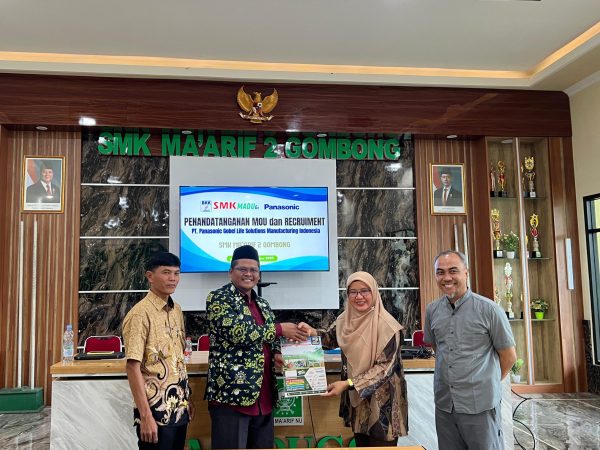 Tanda Tangani MOU dengan PT. Panasonic Gobel, SMK Ma'arif 2 Gombong Siap Tingkatkan Kualitas Lulusan